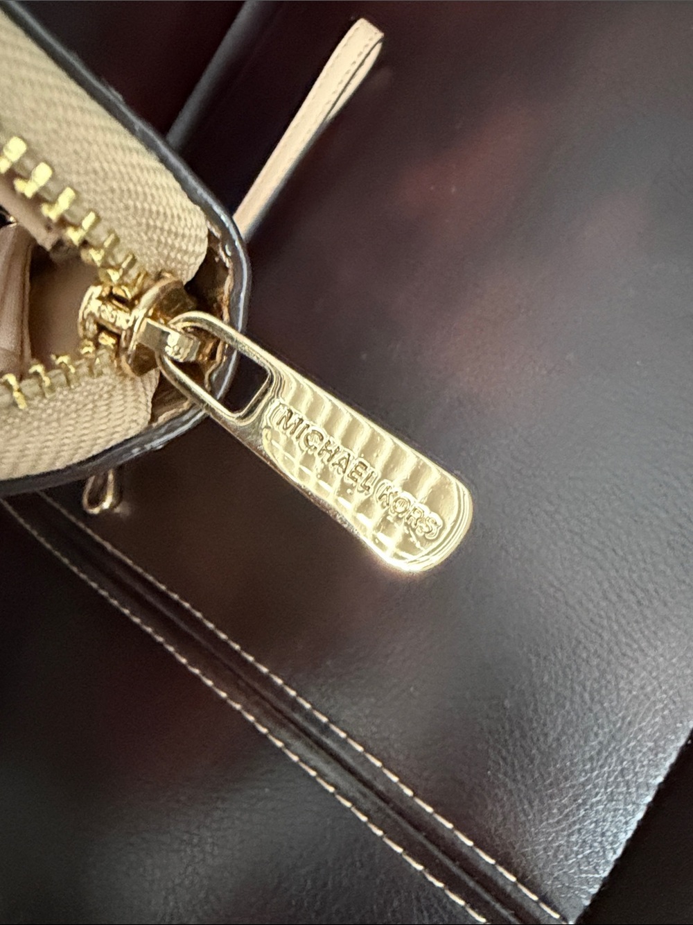 NEW Michael Kors Metallic Gold Floral-Embossed Zip Wristlet - Picture 9 of 12